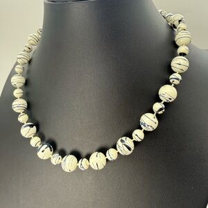 Retro 80s Paint Splatter Round Beaded Wifey Collar Statement Necklace Y2K Style